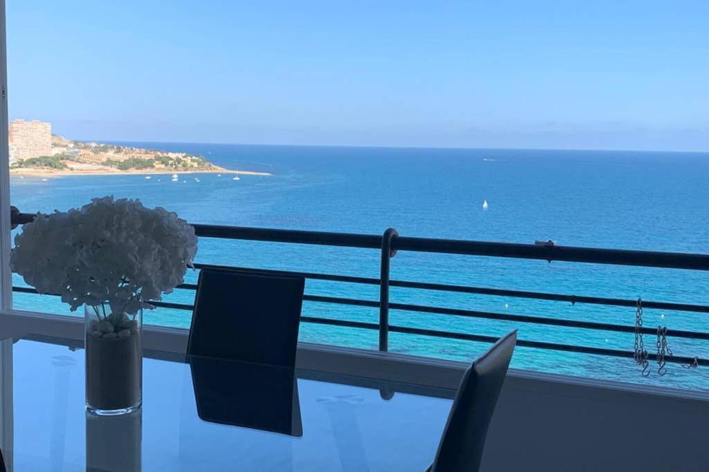 Playa Albufereta. Espectaculares Vistas Al Mar. Apartment Alicante Ngoại thất bức ảnh